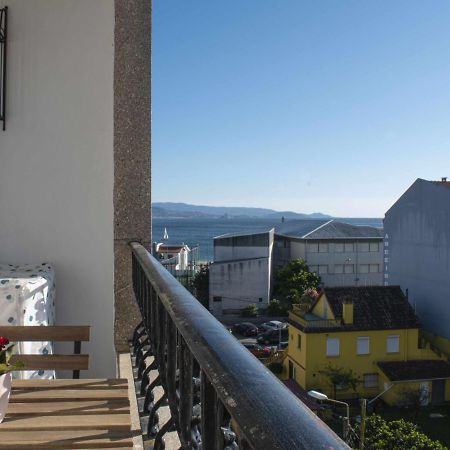 Apartamento Rodeira Vistas A La Ria Apartment Cangas do Morrazo Exterior foto